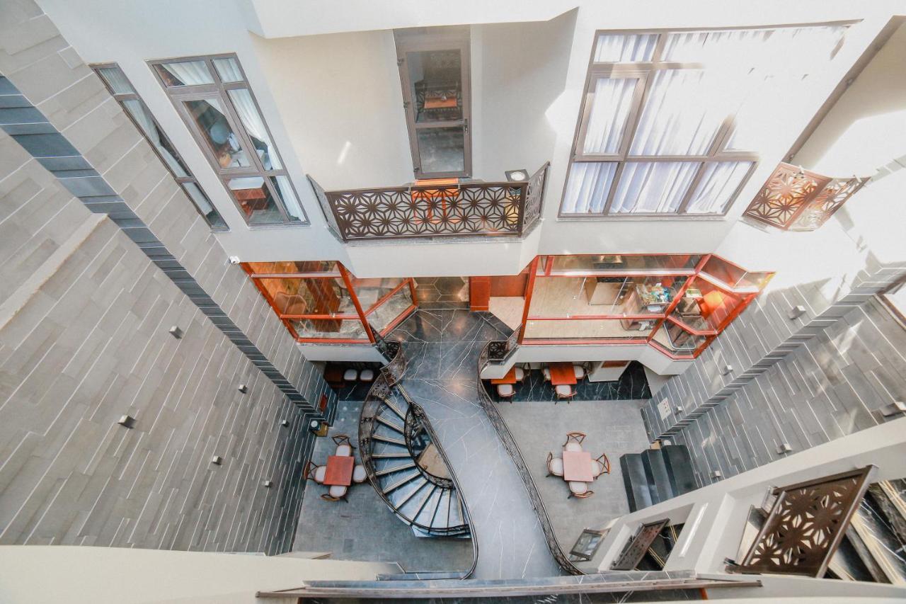 Victorian Hotel Dalat Bagian luar foto